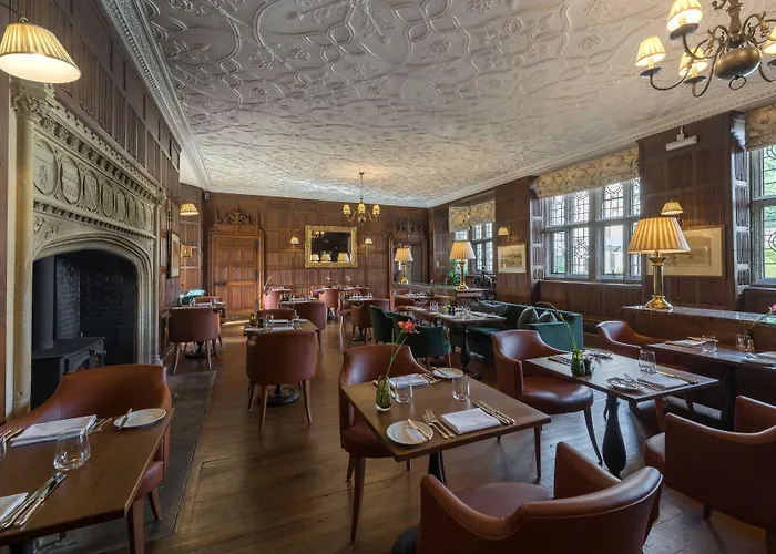 Rushton Hall Hotel And Spa