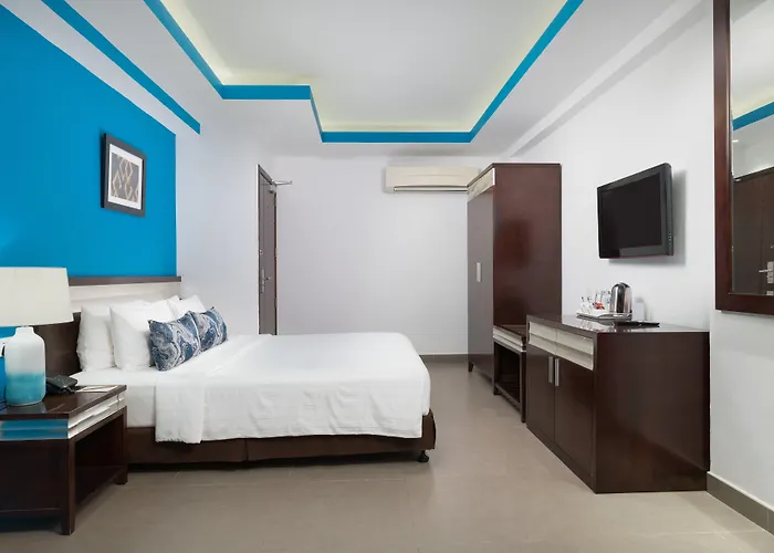 Al Hail Waves Hotel Managed By Centara