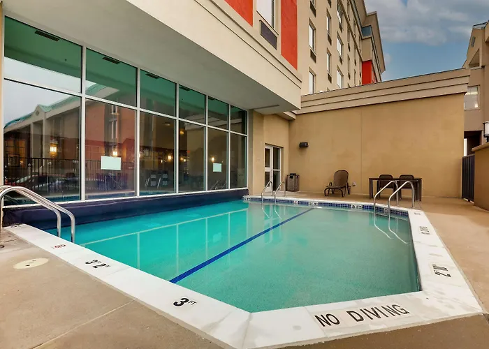 Drury Inn & Suites St. Louis Arnold