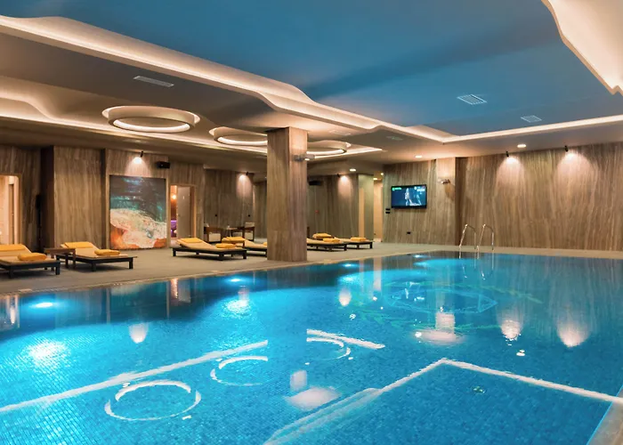 Emerald Hotel