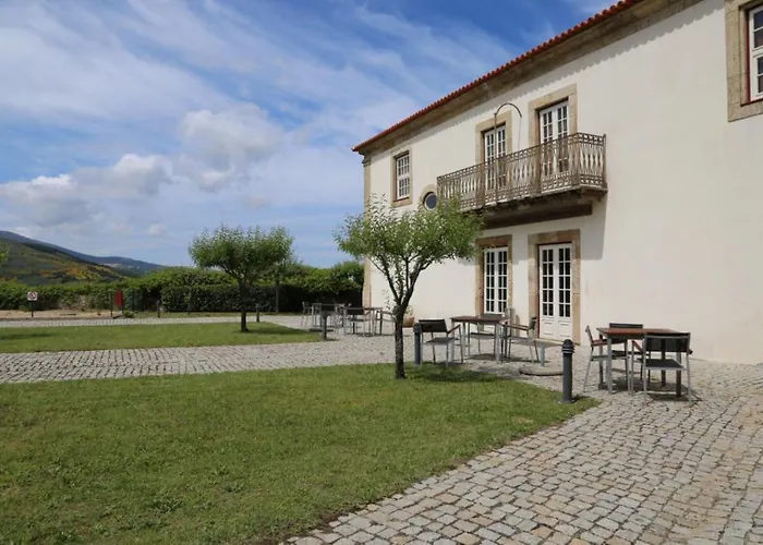 Inatel Linhares Da Beira Hotel Rural