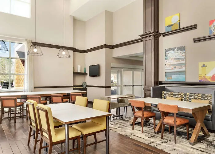 Hampton Inn & Suites Exeter