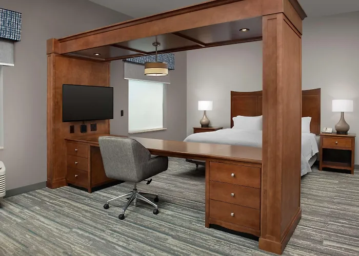 Hampton Inn & Suites Holly Springs