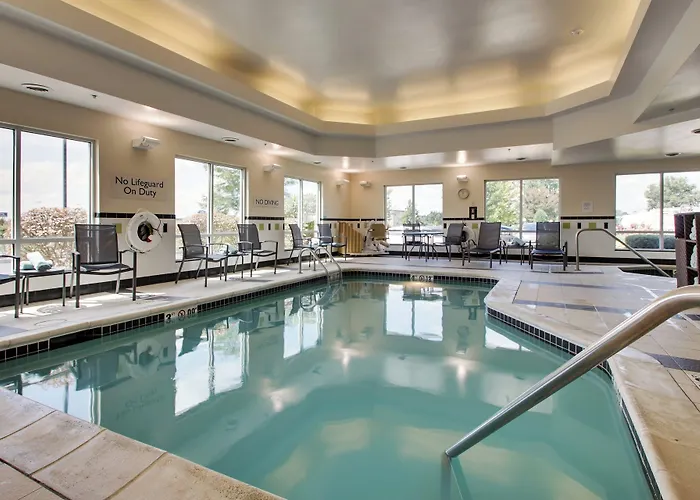 Fairfield Inn & Suites By Marriott Ottawa Starved Rock Area