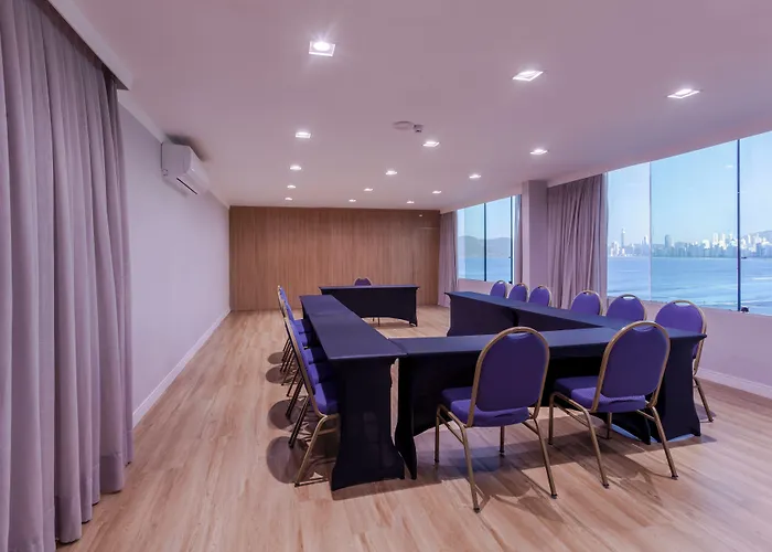 Marambaia Hotel e Convenções