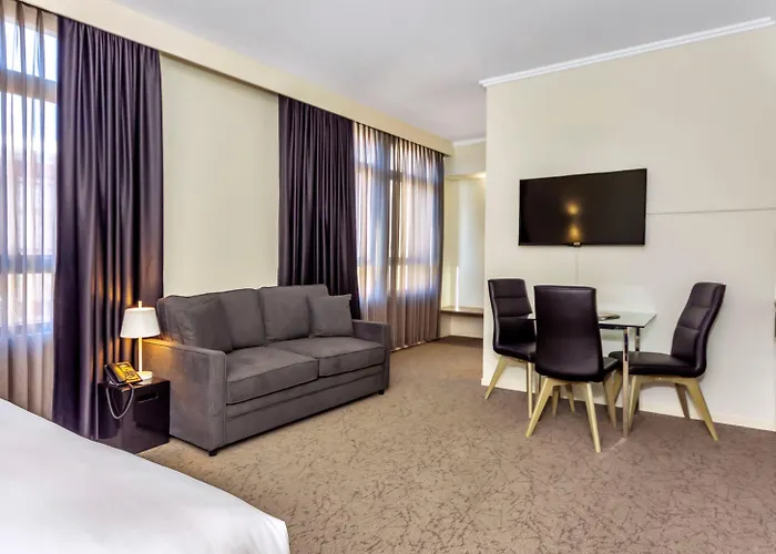 New Haus By Hougoumont Hotel, Former Bannister 22
