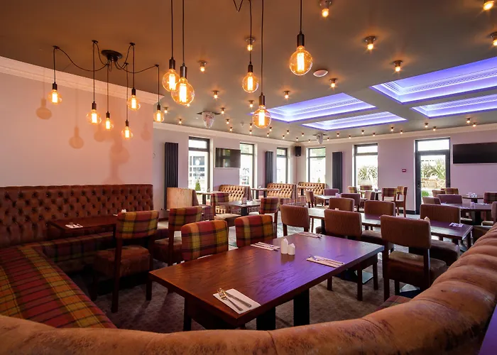 Adamson Hotel
