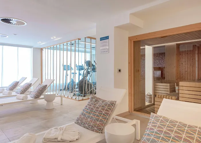 Hotel Honucai (Adults Only)