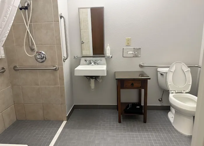 Microtel Inn & Suites