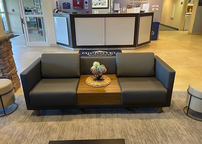 Microtel Inn & Suites By Wyndham Waynesburg