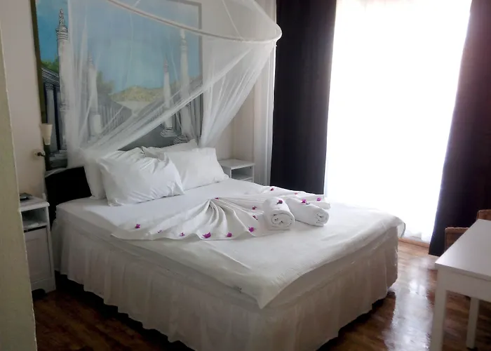 Urkmez Hotel