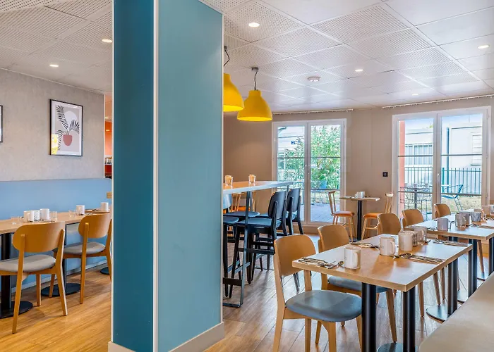Appart'City Confort St Quentin En Yvelines – Bois d'Arcy - Appart Hôtel