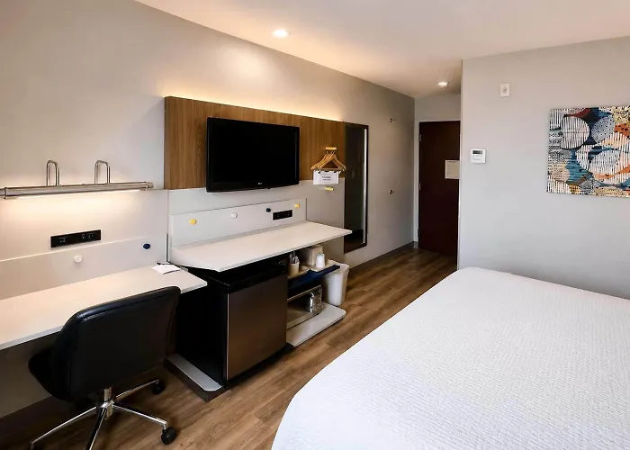 Microtel Inn & Suites By Wyndham Macon