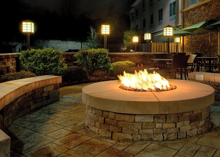 Fairfield Inn And Suites By Marriott Montgomery Eastchase