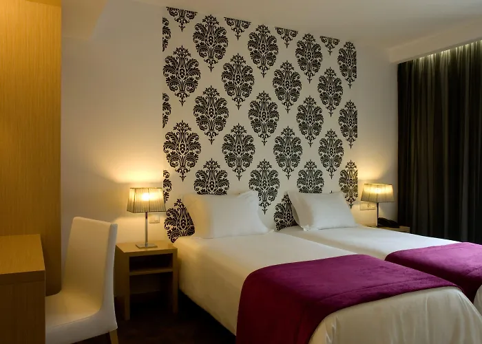 Hotel Genesis