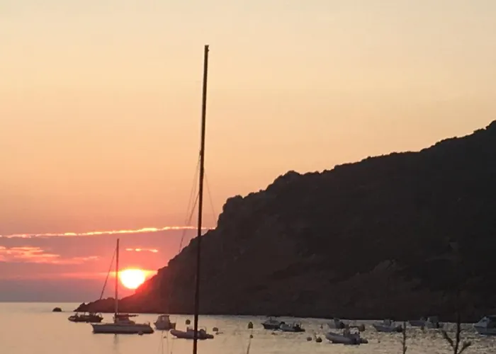 Hôtel-Restaurant Marina Di Lava - Grand Ajaccio