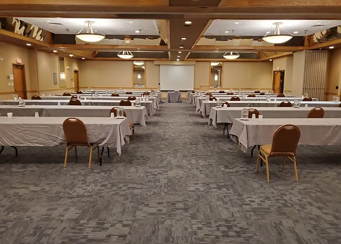Crossroads Hotel&Huron Event Center