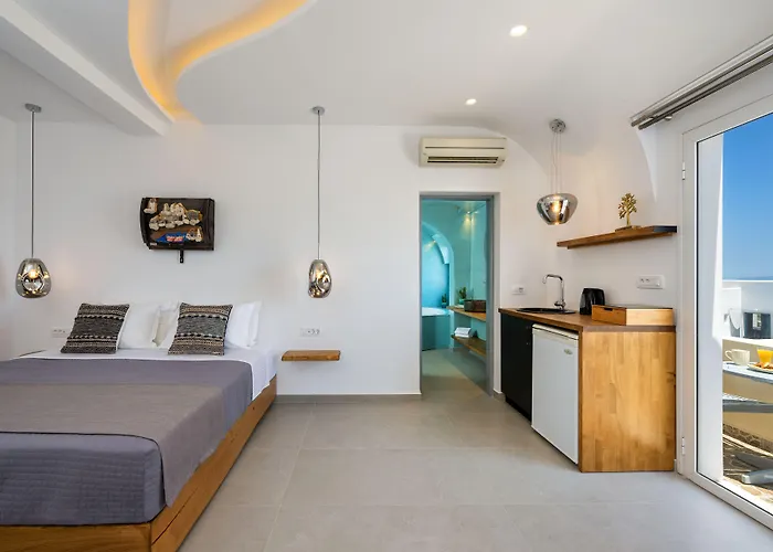 Alizea Villas & Suites