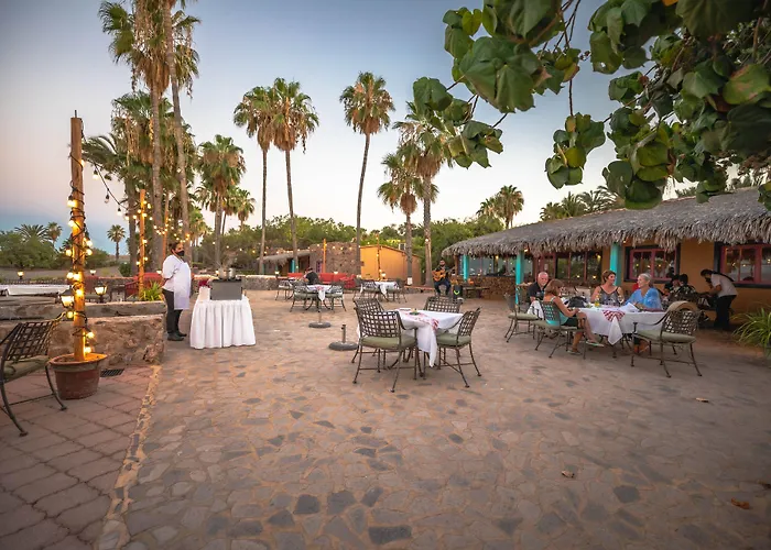 Hotel Oasis