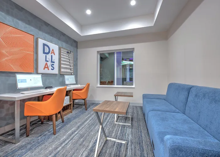 Holiday Inn Express Hotel & Suites Dallas West By Ihg