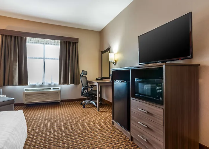 Best Western Plus Circle Inn