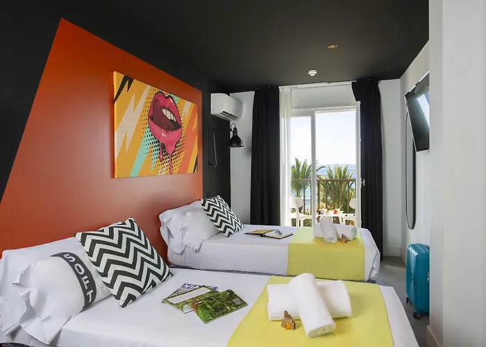 Casual Pop Art Benidorm By Casual Hoteles