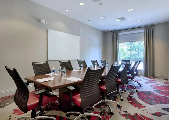 Doubletree By Hilton Raleigh-Cary