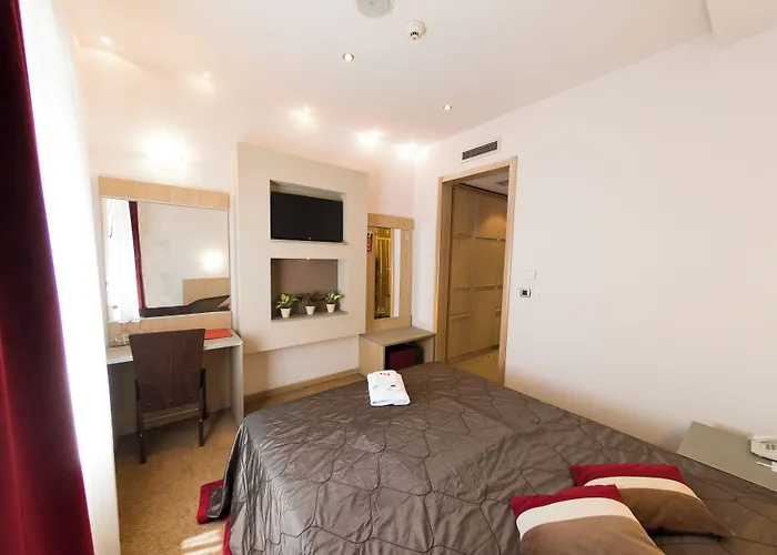 Garni Hotel Vigor - Ev Station