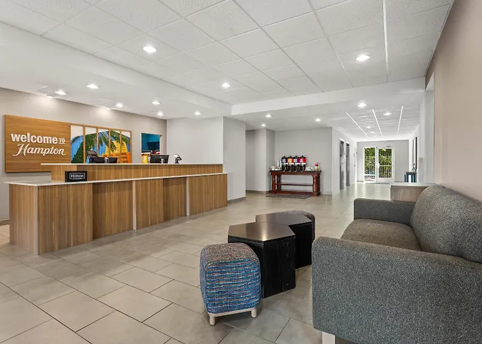 Hampton Inn & Suites Port Richey