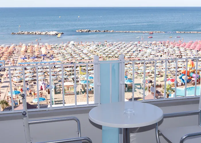 Luxor Beach Boutique Hotel Cattolica