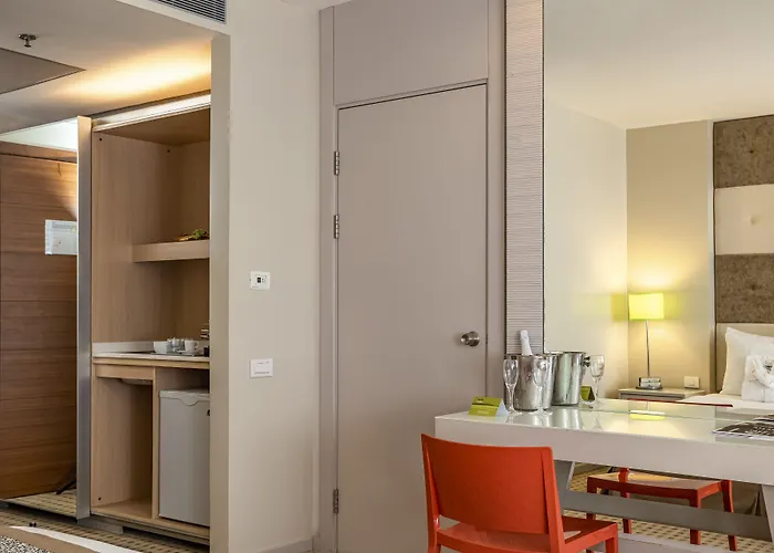 Sadot Hotel Ben Gurion Airport - An Atlas Boutique Hotel