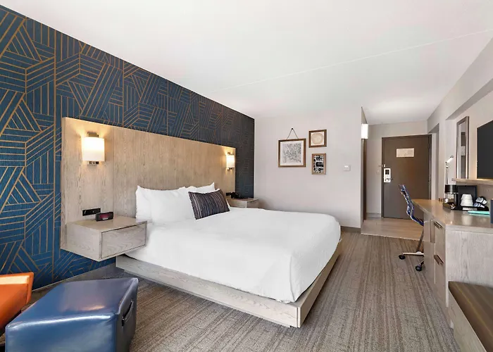 Best Western Plus Landmark Inn