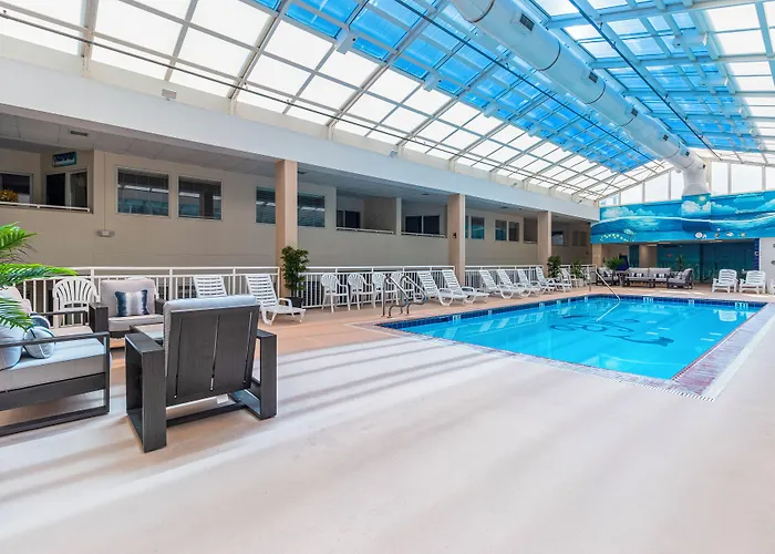 Watson'S Regency Suites
