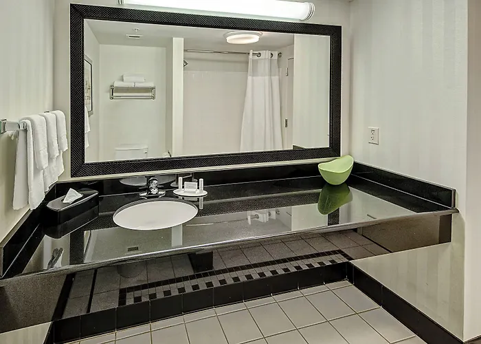 Fairfield Inn And Suites By Marriott Naples