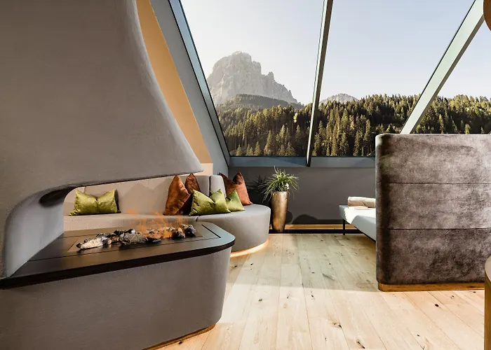 Hotel Touring Dolomites