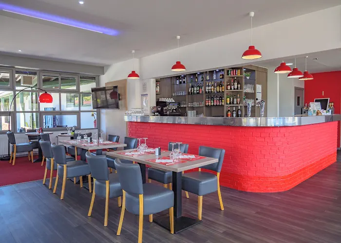 Hotel Restaurant Les Jardins D'Epône