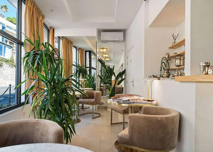 Hotel Le Roquebrune