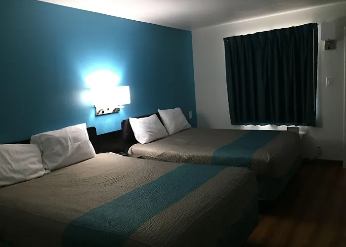 Motel 6-Prairie Du Chien, WI