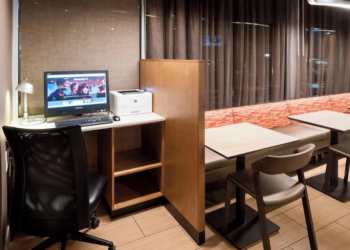 Springhill Suites By Marriott Salt Lake City Airport