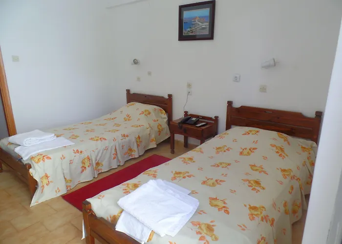 Hotel Inomaos