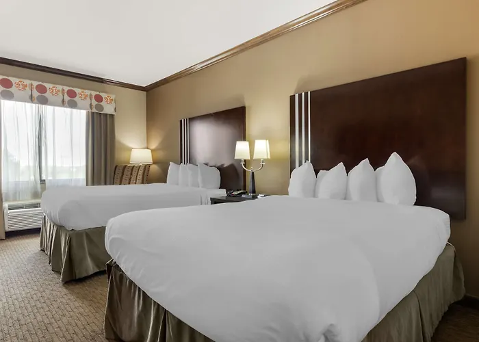 Best Western Plus Texoma Hotel & Suites