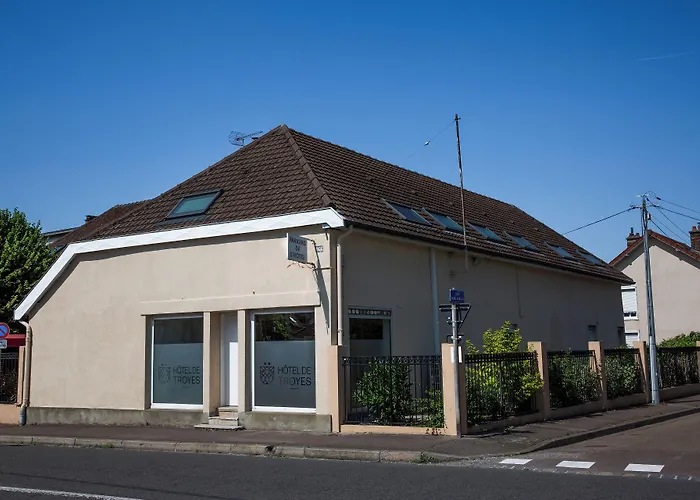 Hôtel De Troyes