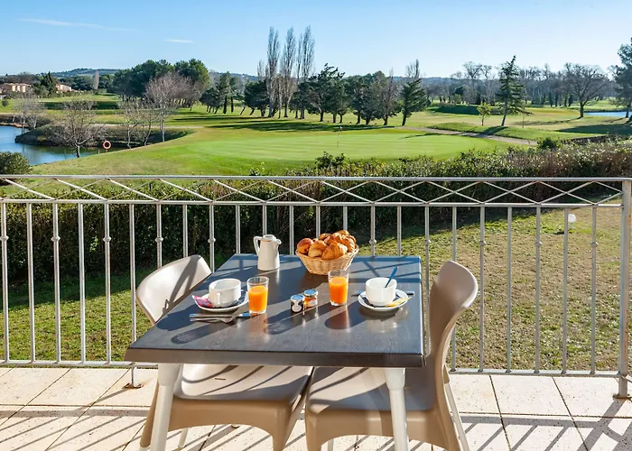 Residhotel Golf Grand Avignon