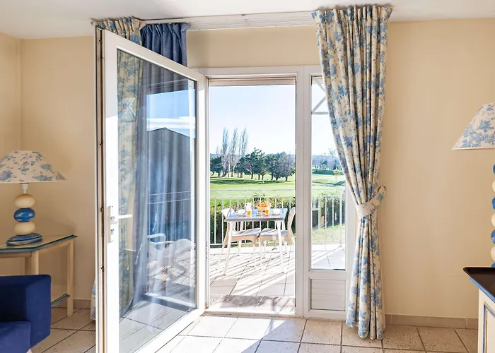 Residhotel Golf Grand Avignon