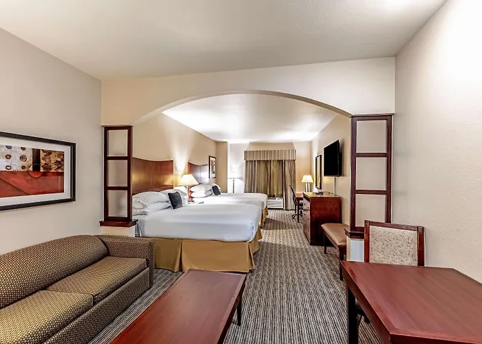 Red Lion Inn & Suites Mineral Wells