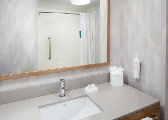 Hampton Inn Nashua