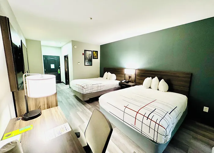 La Quinta By Wyndham Rome