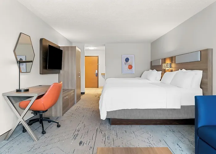 Holiday Inn Express & Suites Detroit - Novi By Ihg