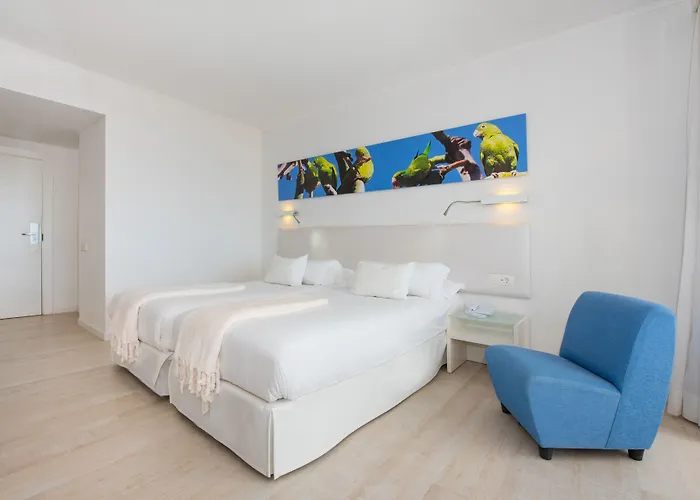 Iberostar Waves Bouganville Playa