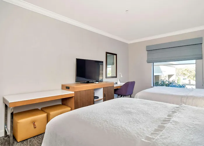 Hampton Inn & Suites Fort Worth-Fossil Creek